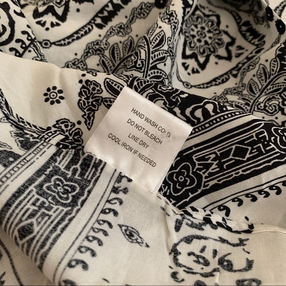 Cover-Up - Picture 3 of 3